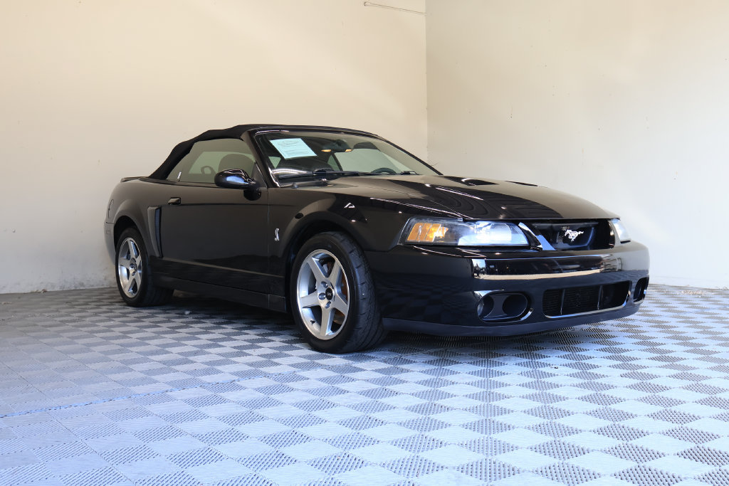 Used 2003 Ford Mustang Cobra RWD image 6