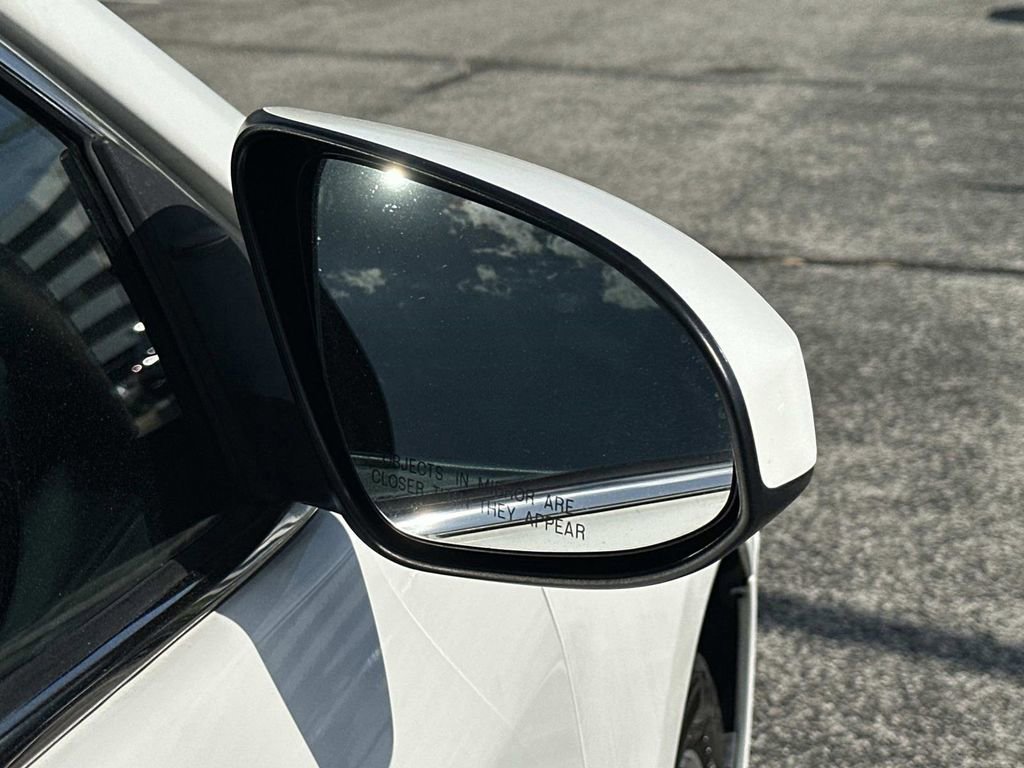 Used 2013 Toyota Camry SE image 29