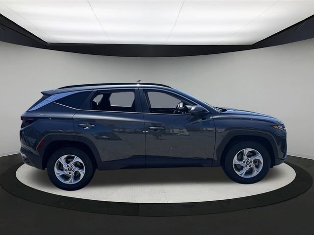 Used 2023 Hyundai Tucson SEL AWD/4WD image 3