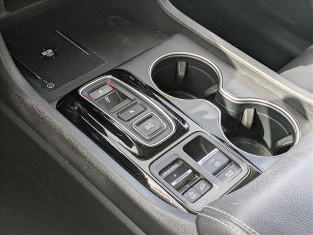 Certified 2023 Honda Pilot Touring image 12