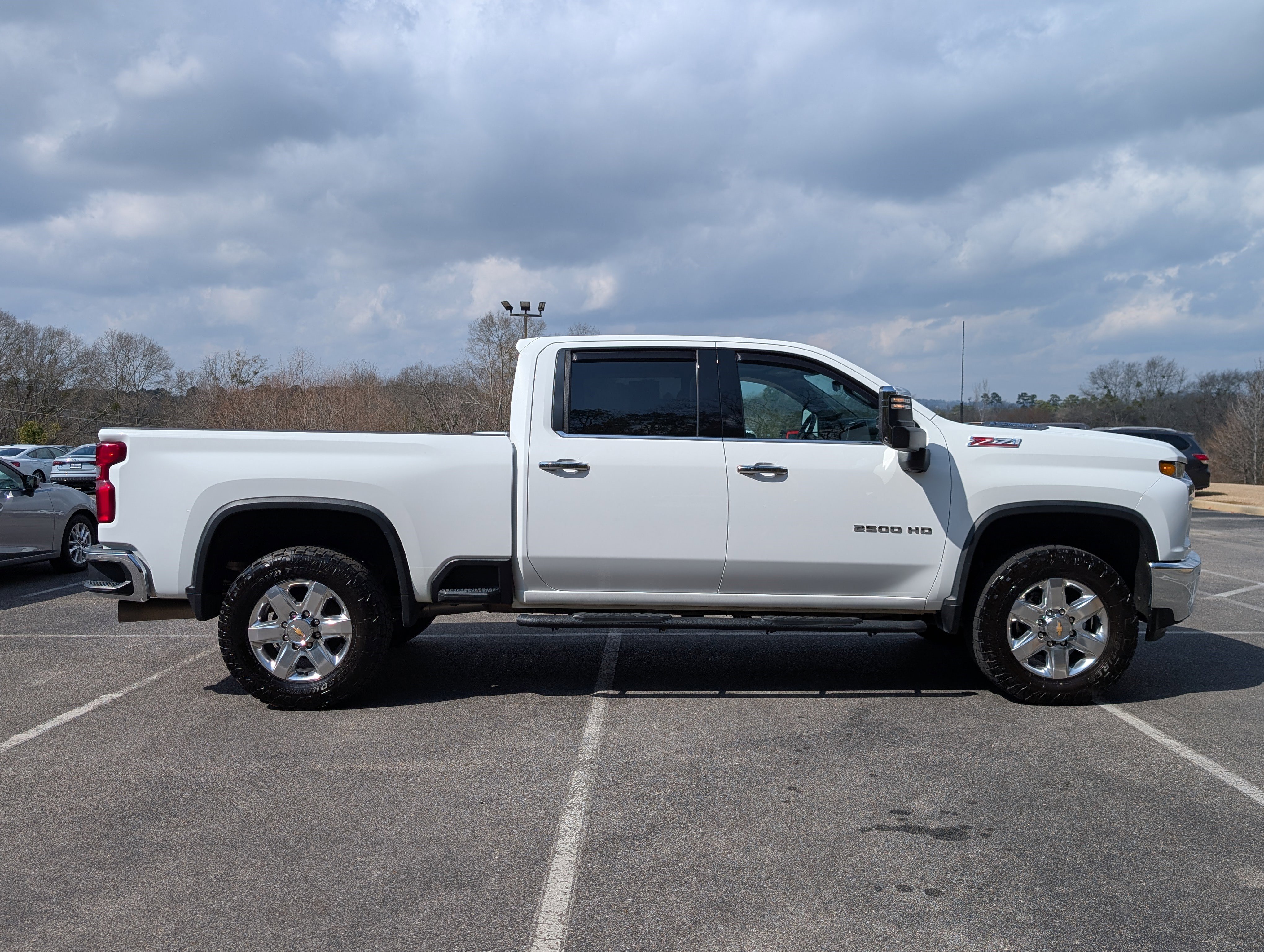 Used 2021 Chevrolet Silverado 2500 LTZ w/ LTZ Premium Package image 10