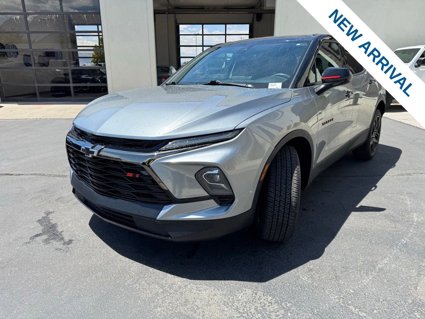 Used 2023 Chevrolet Blazer LT w/ Driver Confidence Package AWD/4WD image 3