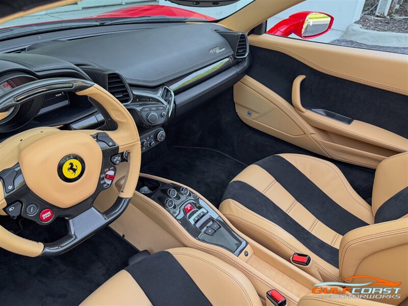 Used 2014 Ferrari 458 Spider RWD image 14