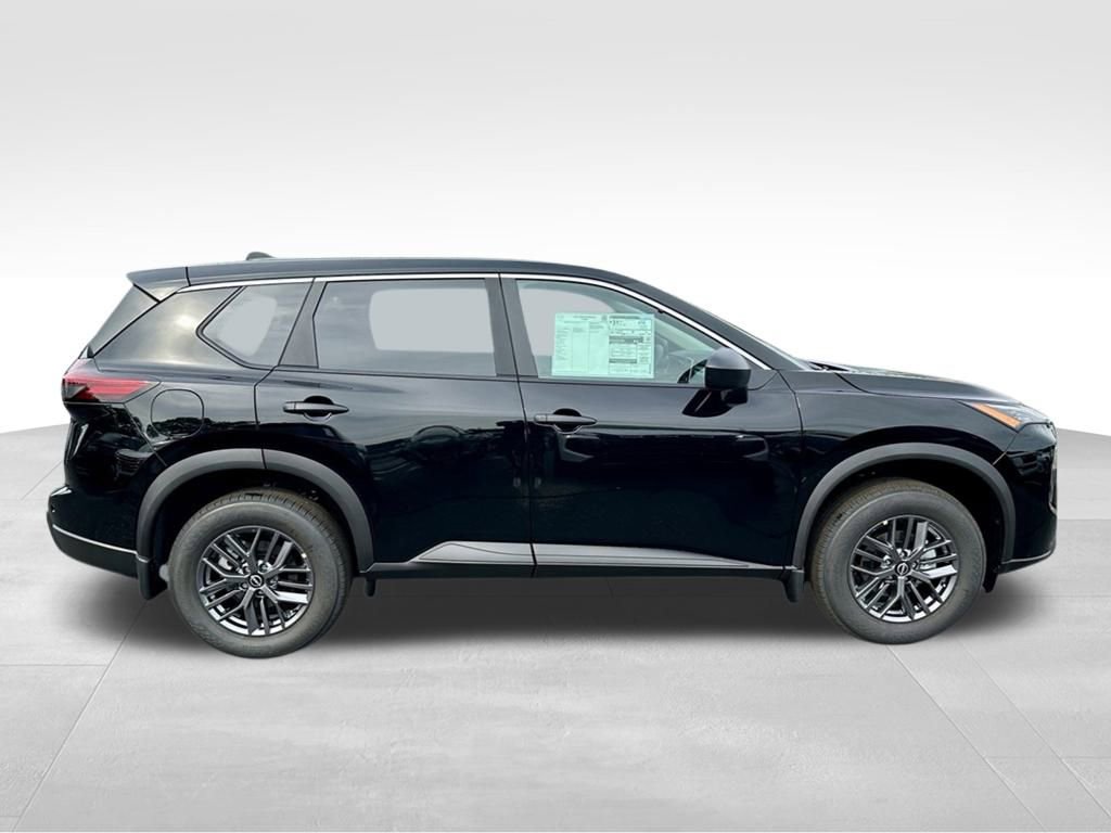 Used 2026 Nissan Rogue S image 5