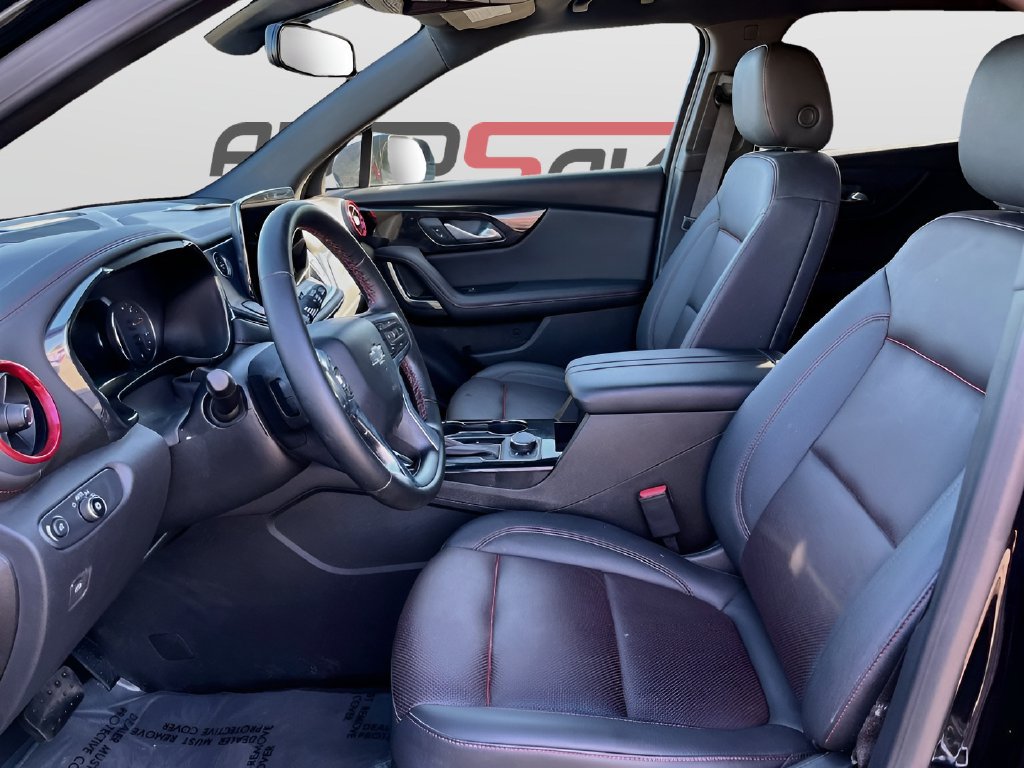 Used 2025 Chevrolet Blazer RS FWD image 21