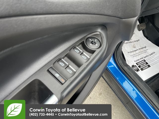 Used 2019 Ford Escape SEL AWD/4WD image 22