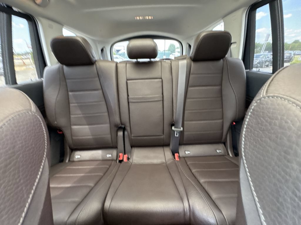 Used 2020 Mercedes-Benz GLS 450 4MATIC image 13