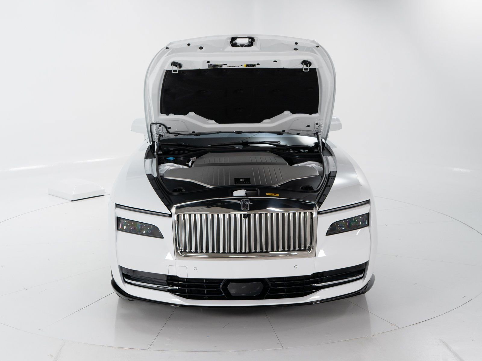 New 2026 Rolls-Royce Spectre Inspired By Primavera image 46