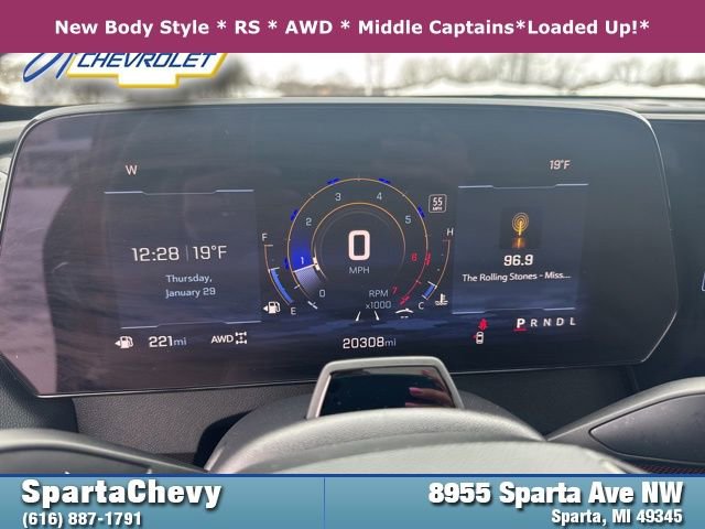 Used 2024 Chevrolet Traverse RS image 18