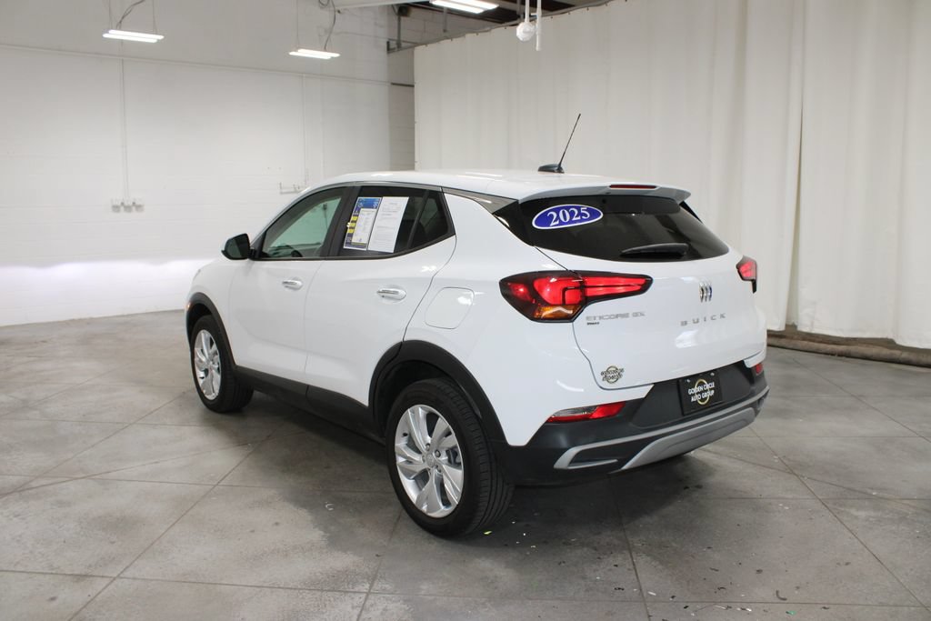 Used 2025 Buick Encore GX Preferred AWD/4WD image 7