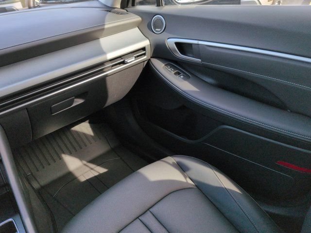 Certified 2026 Hyundai Sonata Limited FWD image 16