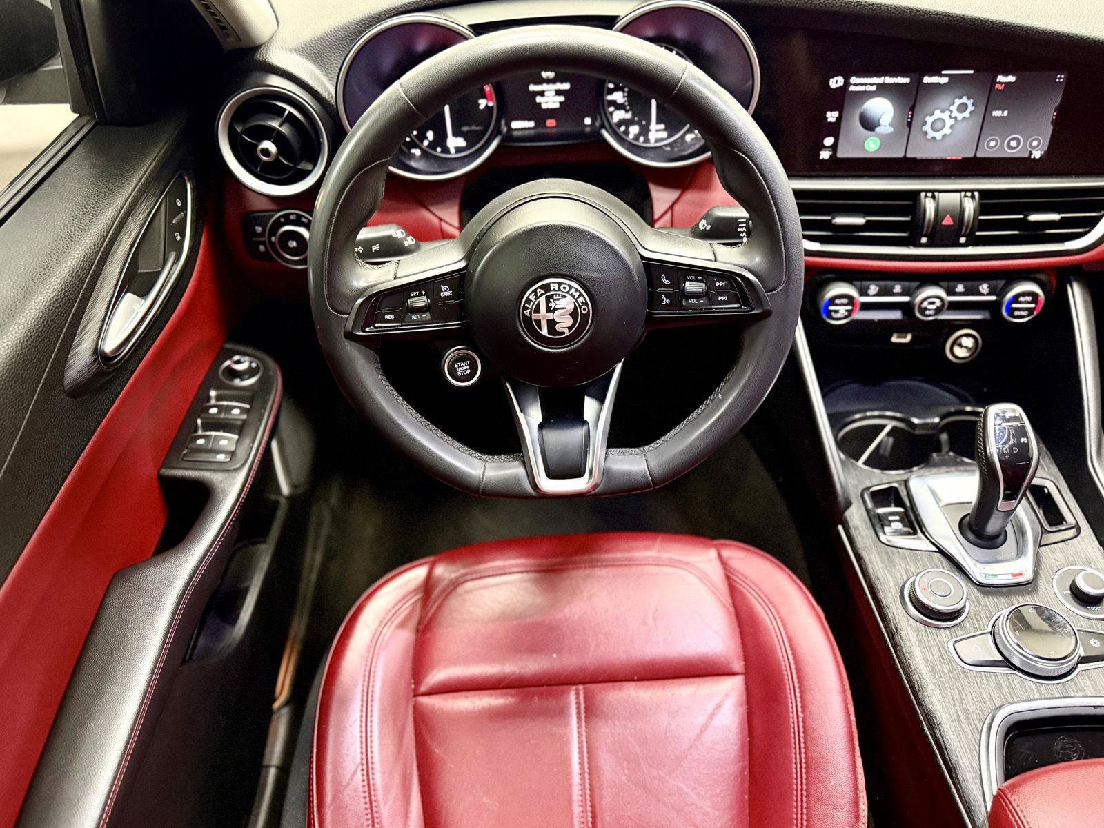 Used 2020 Alfa Romeo Giulia w/ Quick Order Package 22K Sport RWD image 2