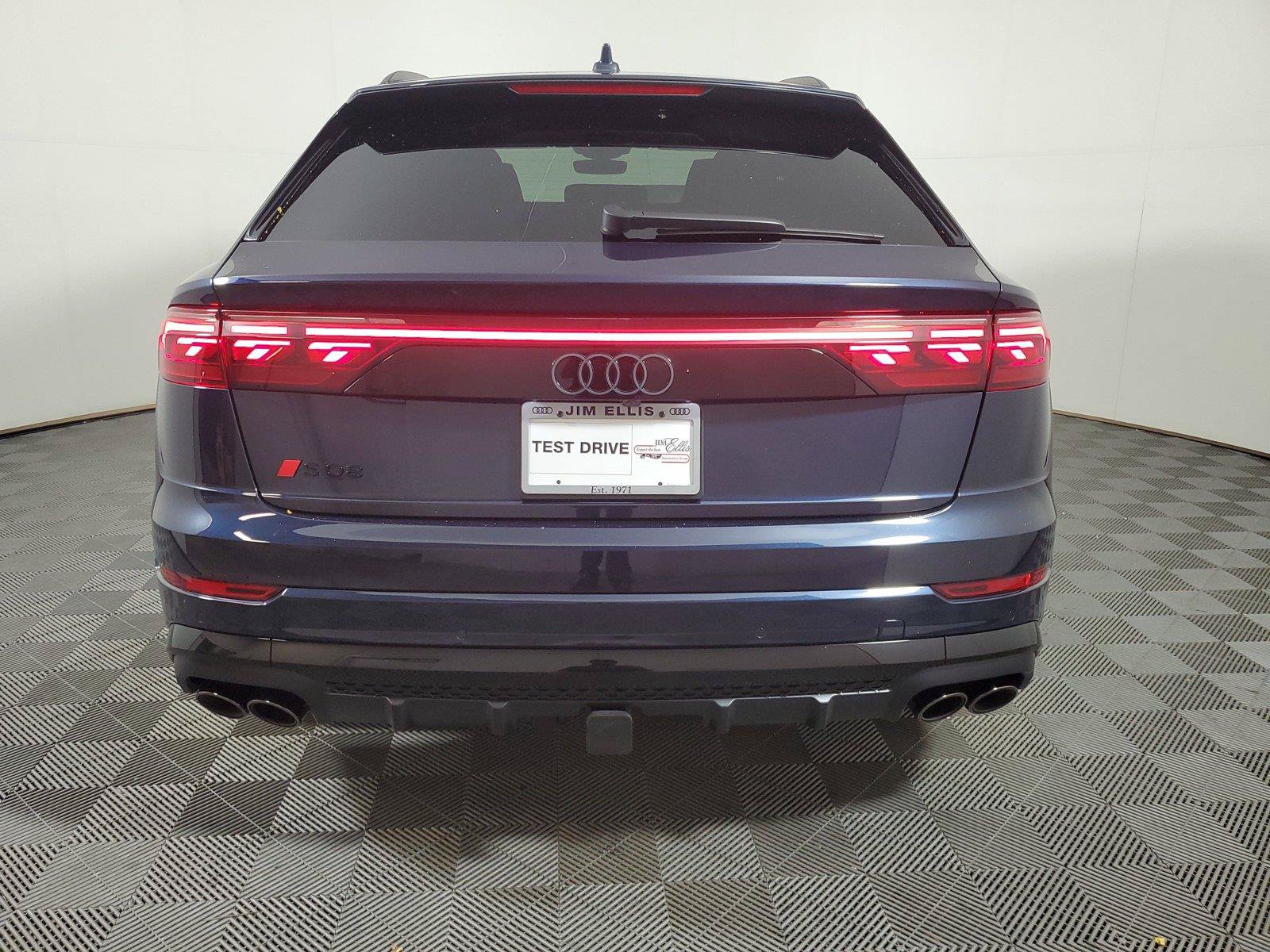 New 2026 Audi SQ8 Prestige AWD/4WD image 5