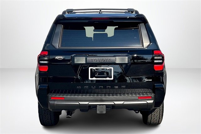 Used 2025 Toyota 4Runner SR5 image 4