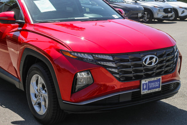 Certified 2022 Hyundai Tucson SEL AWD/4WD image 4