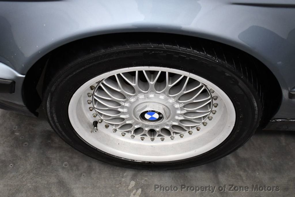 Used 1989 BMW 525i Sedan image 32