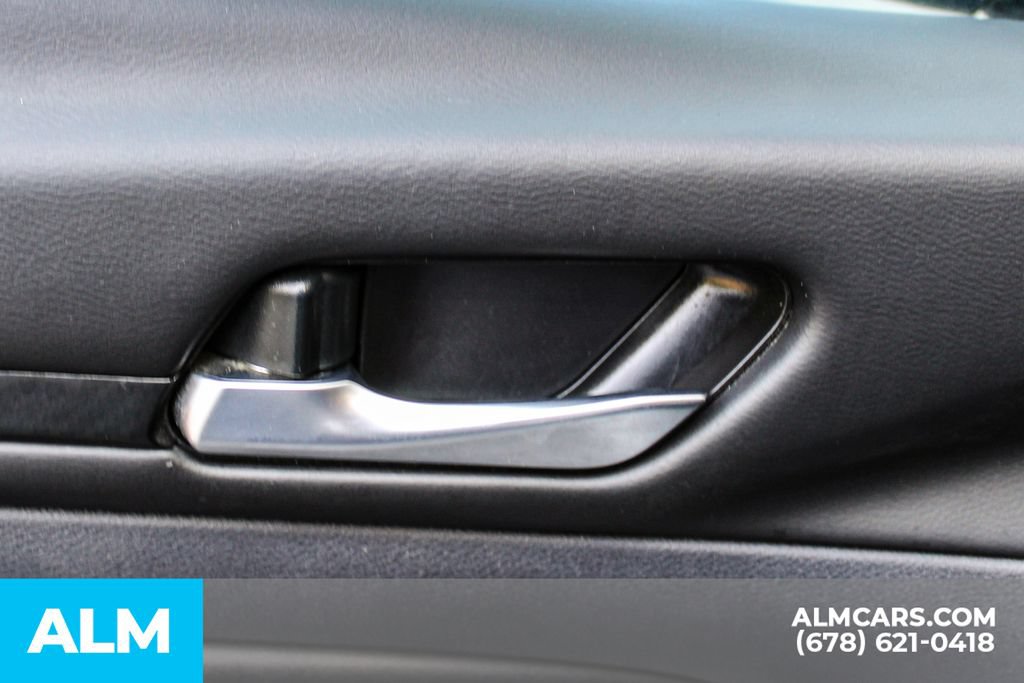 Used 2025 Nissan Altima 2.5 SV FWD image 37
