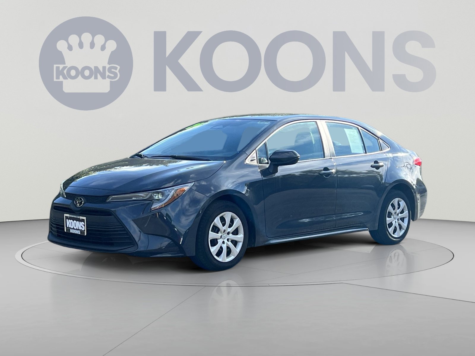 Used 2024 Toyota Corolla LE FWD image 4