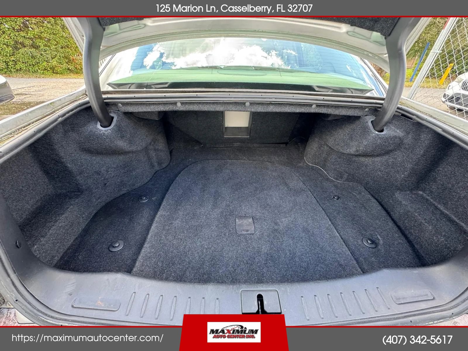 Used 2009 Cadillac DTS FWD image 19