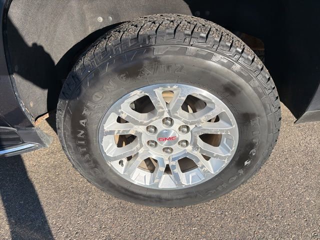 Used 2019 GMC Yukon XL SLT w/ Open Road Package image 8