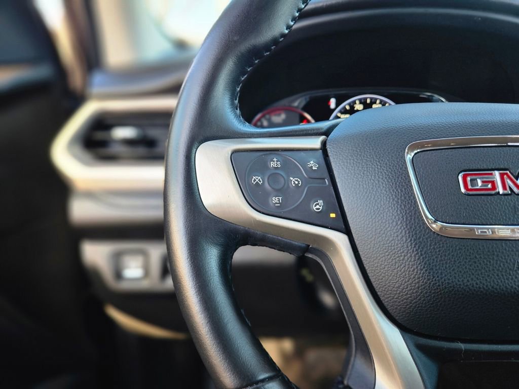 Used 2020 GMC Acadia Denali image 25
