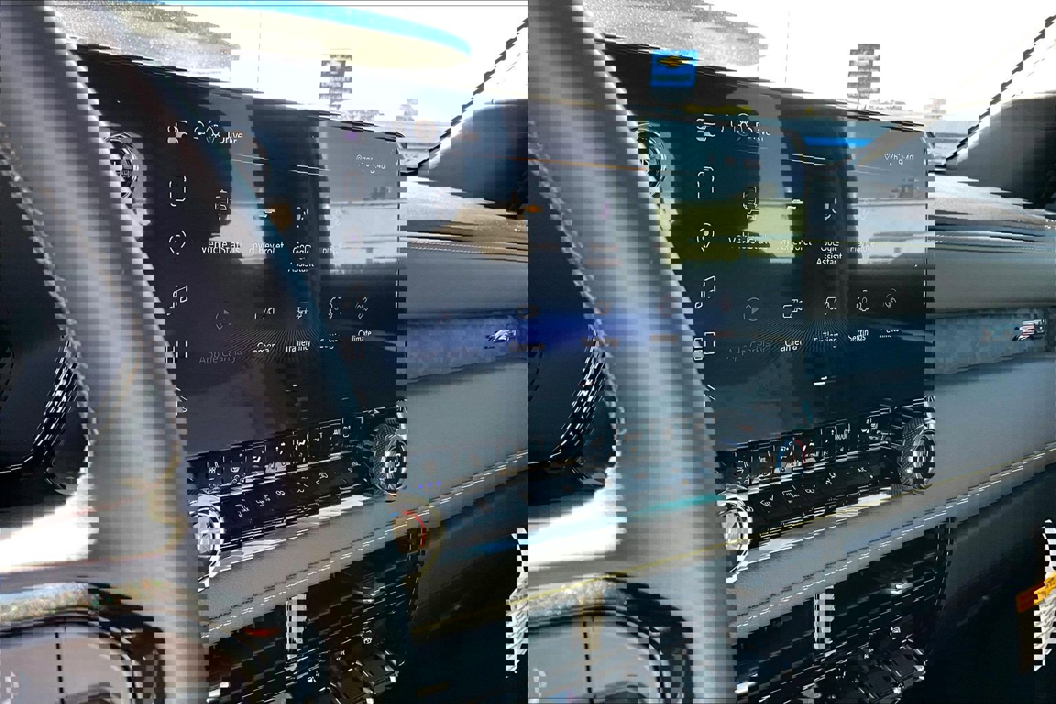 Certified 2026 Chevrolet Colorado ZR2 w/ Technology Package image 27