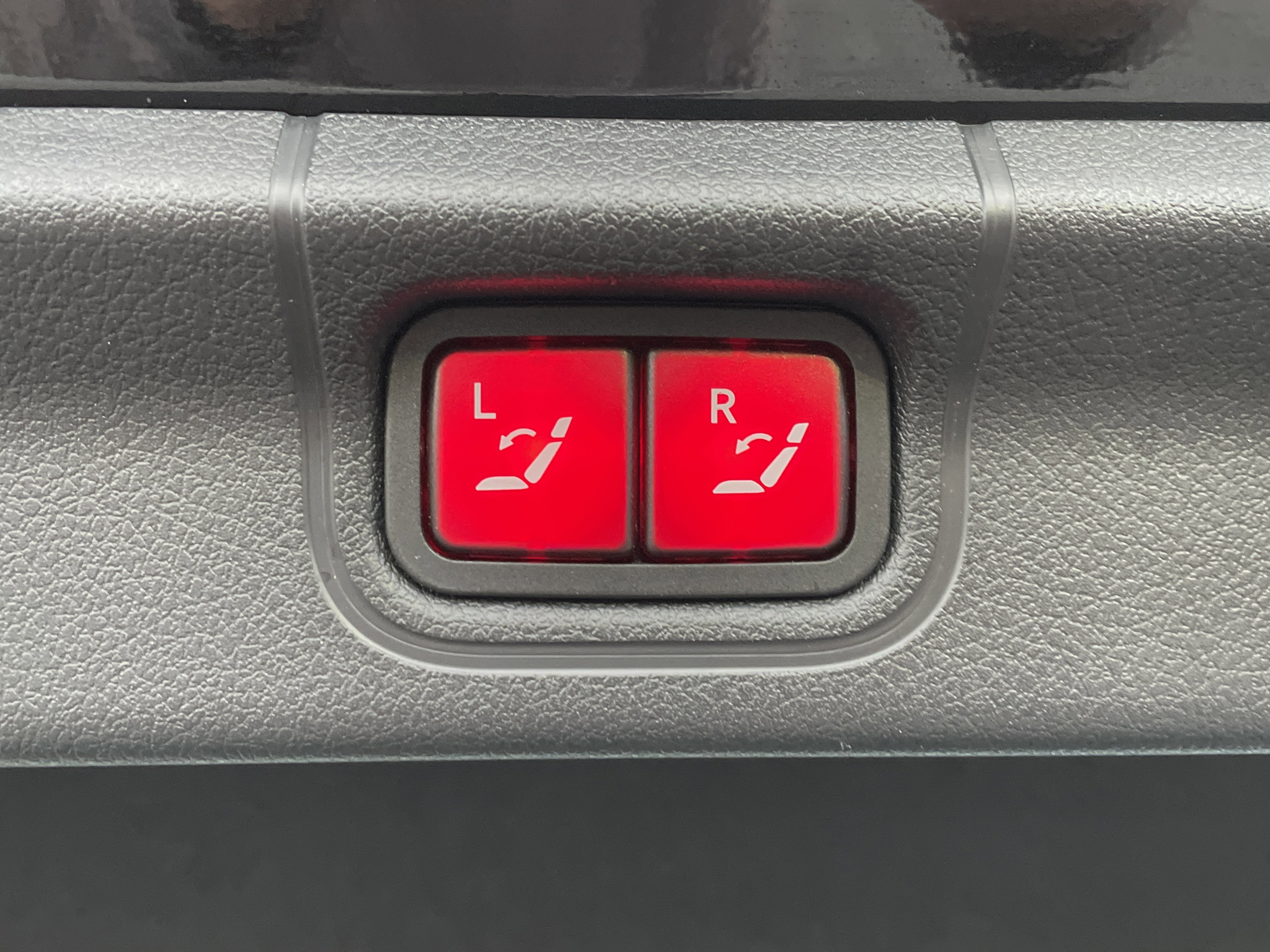 Certified 2023 Mercedes-Benz EQE 350+ Sedan image 12