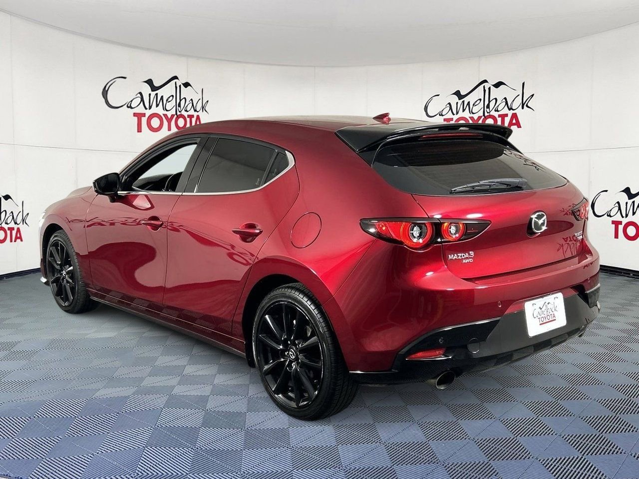Used 2023 MAZDA MAZDA3 Hatchback w/Premium Plus Pkg AWD/4WD image 5
