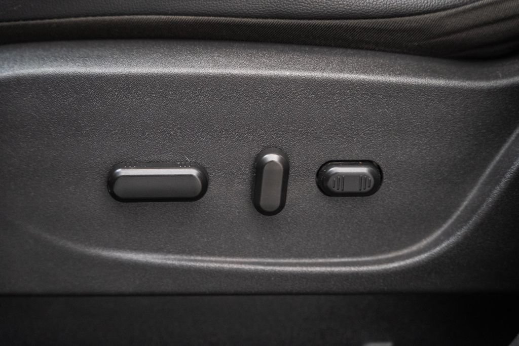 Used 2018 Ford Escape SEL FWD image 33