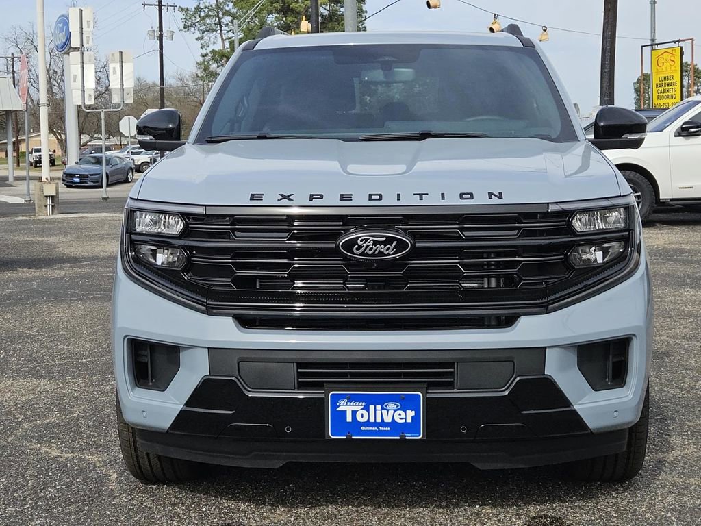 New 2026 Ford Expedition Platinum w/ Stealth Appearance Package image 3