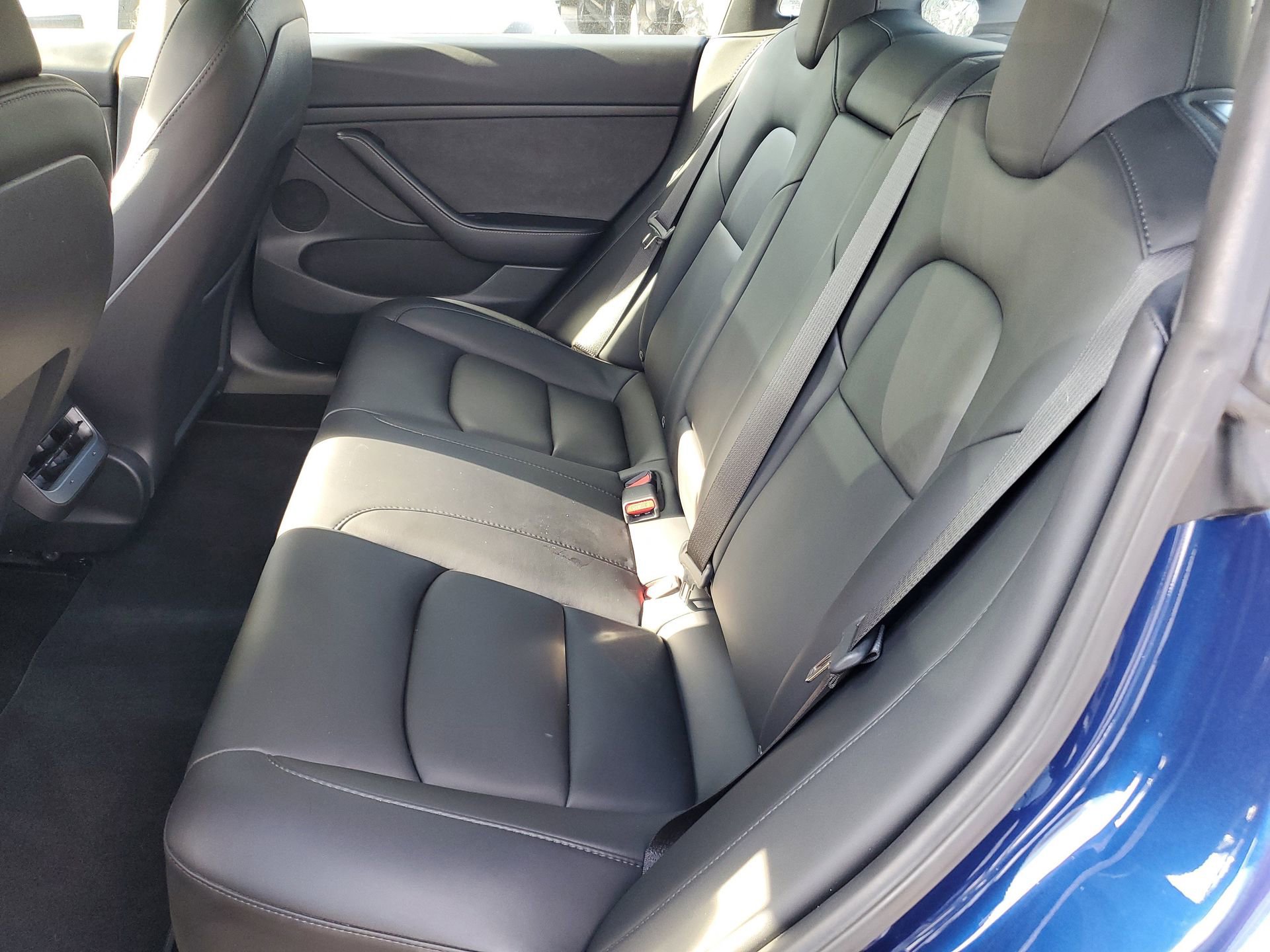 Used 2023 Tesla Model 3 Performance image 12