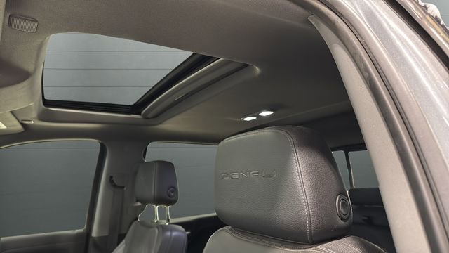 Used 2021 GMC Sierra 1500 Denali w/ Denali Ultimate Package image 26