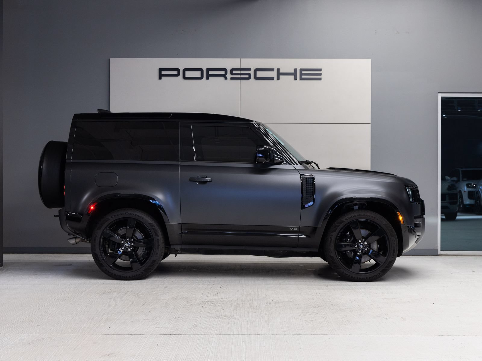 Used 2024 Land Rover Defender 90 Carpathian Edition AWD/4WD image 8
