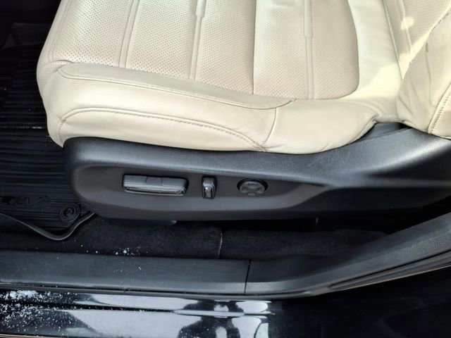 Used 2018 Honda CR-V Touring image 18