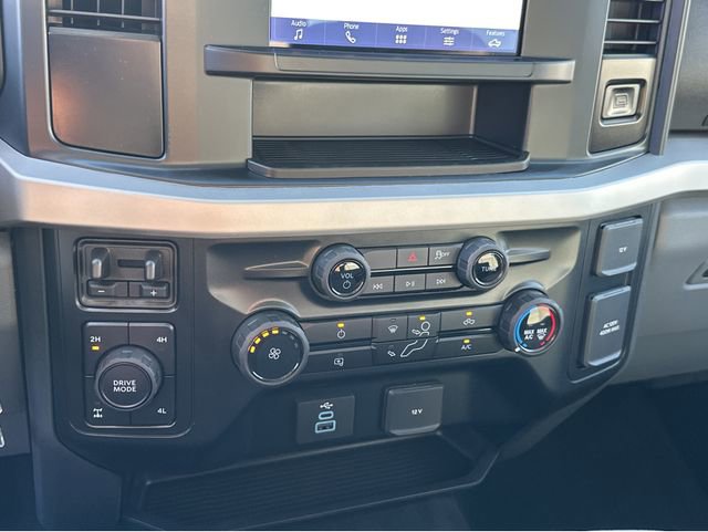 New 2026 Ford F250 XLT image 27