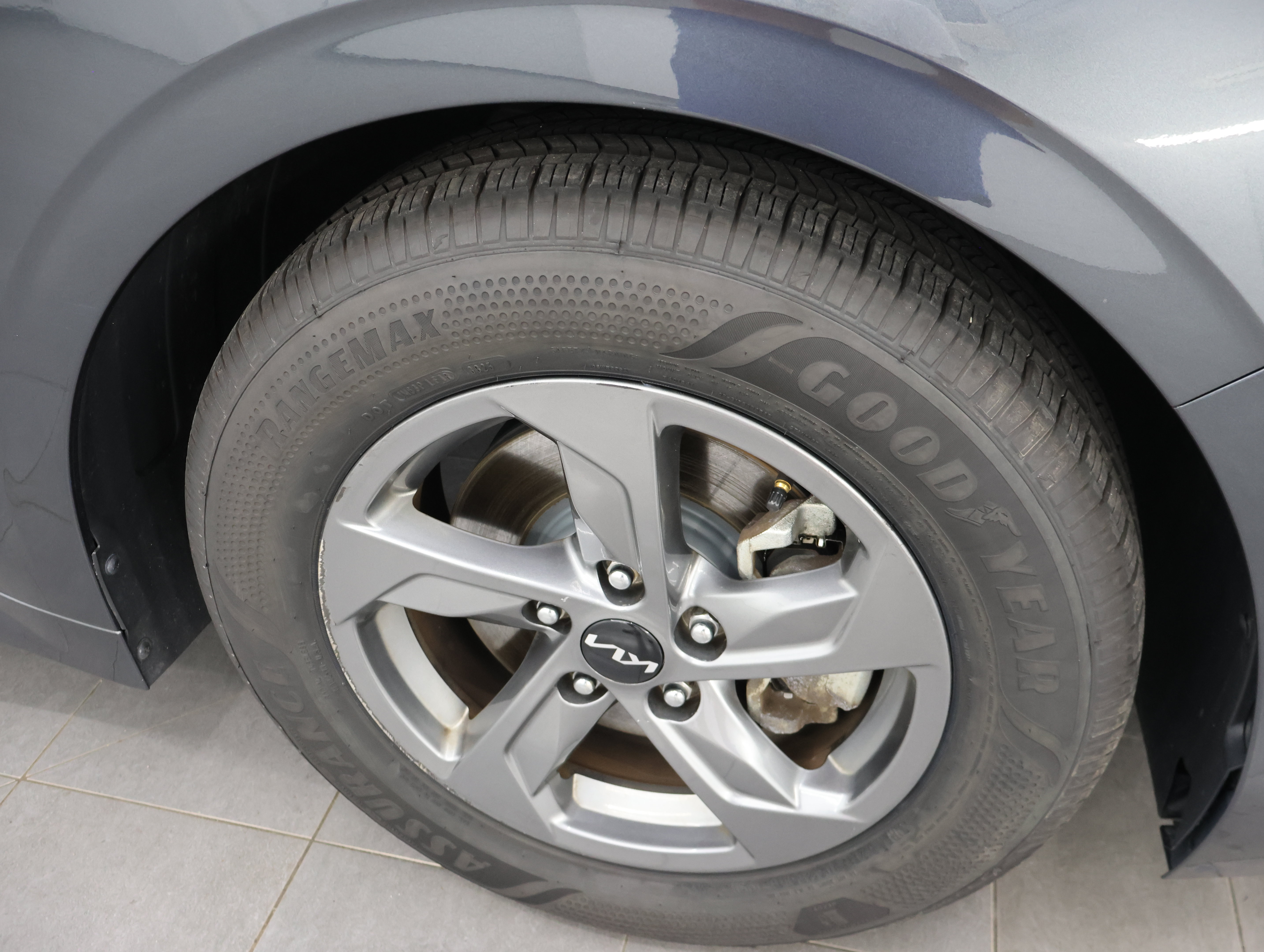 Used 2023 Kia K5 LXS FWD image 3