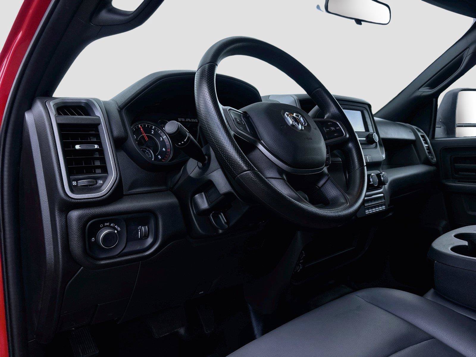 Used 2024 RAM 3500 Tradesman RWD image 9