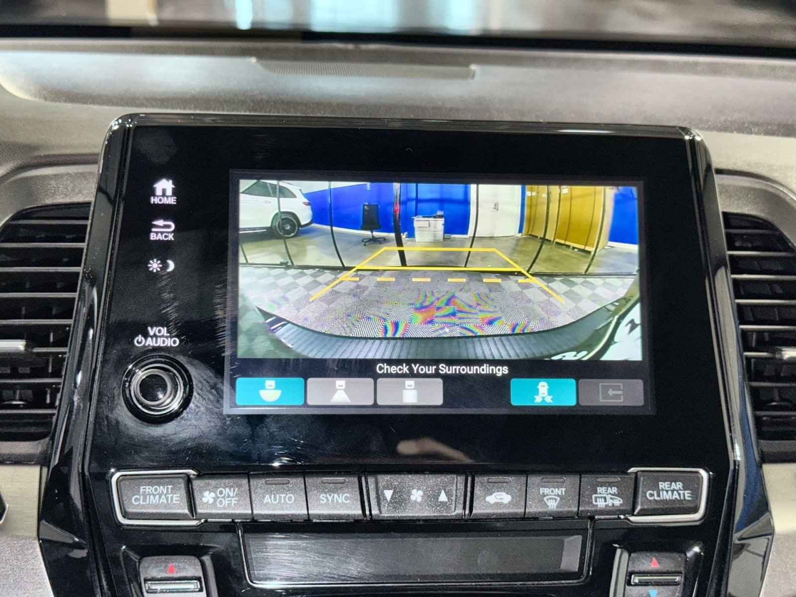 Used 2023 Honda Odyssey Touring image 37