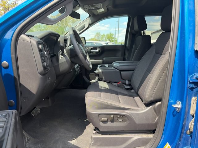 Used 2023 Chevrolet Silverado 1500 Custom Trail Boss AWD/4WD image 12