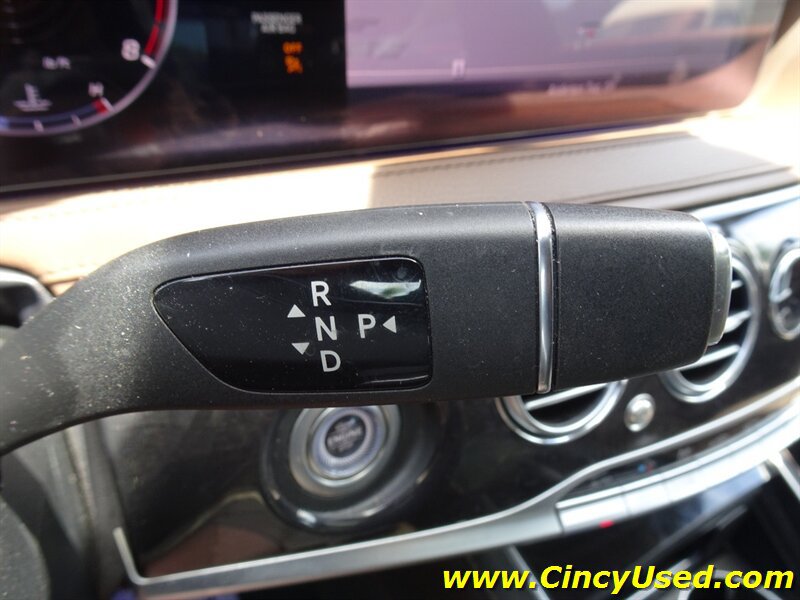 Used 2020 Mercedes-Benz S 560 4MATIC Sedan image 21