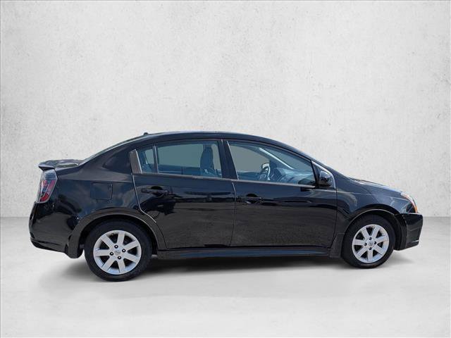 Used 2011 Nissan Sentra 2.0 SR FWD image 4