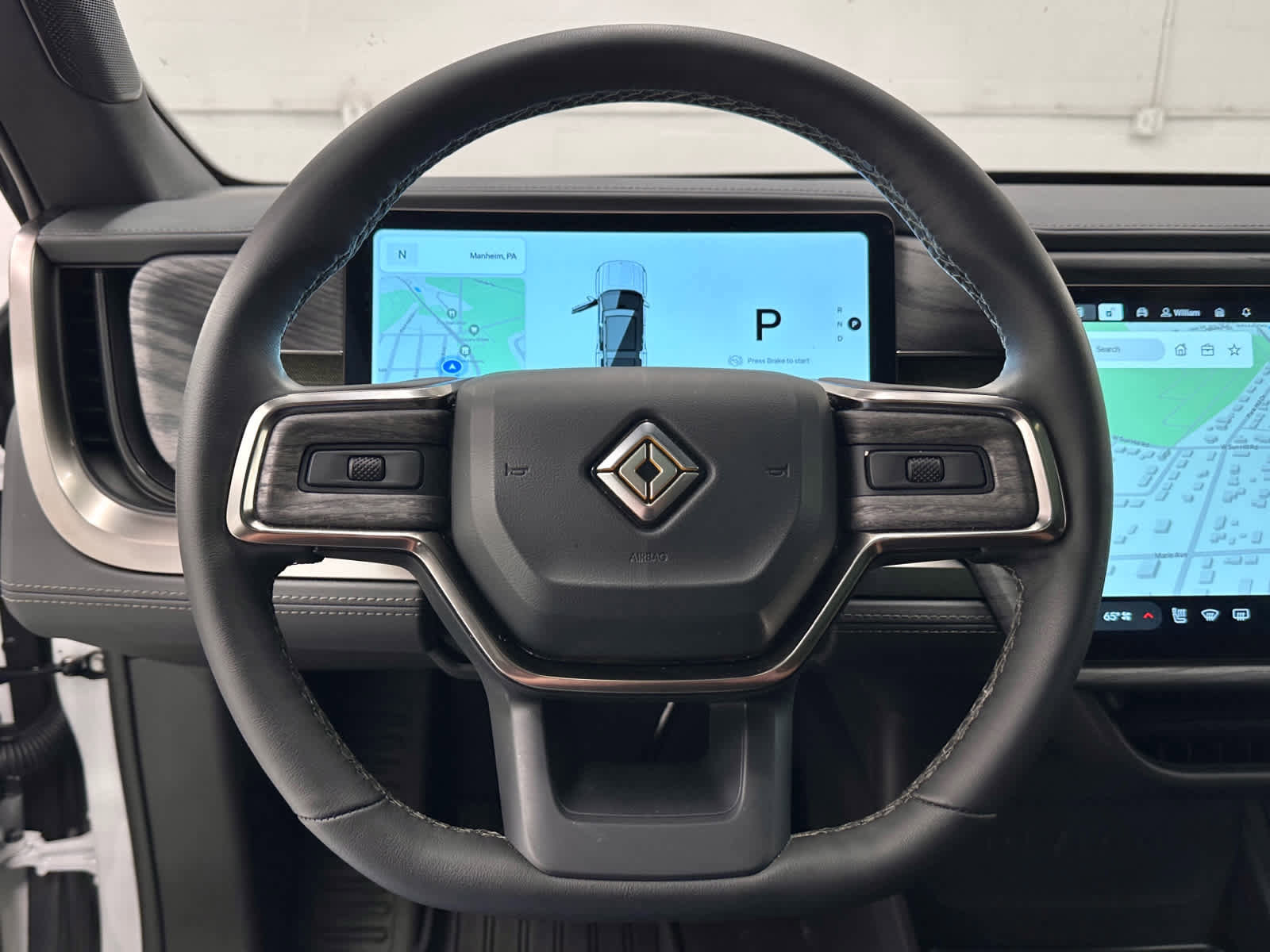 Used 2026 Rivian R1S Adventure image 26