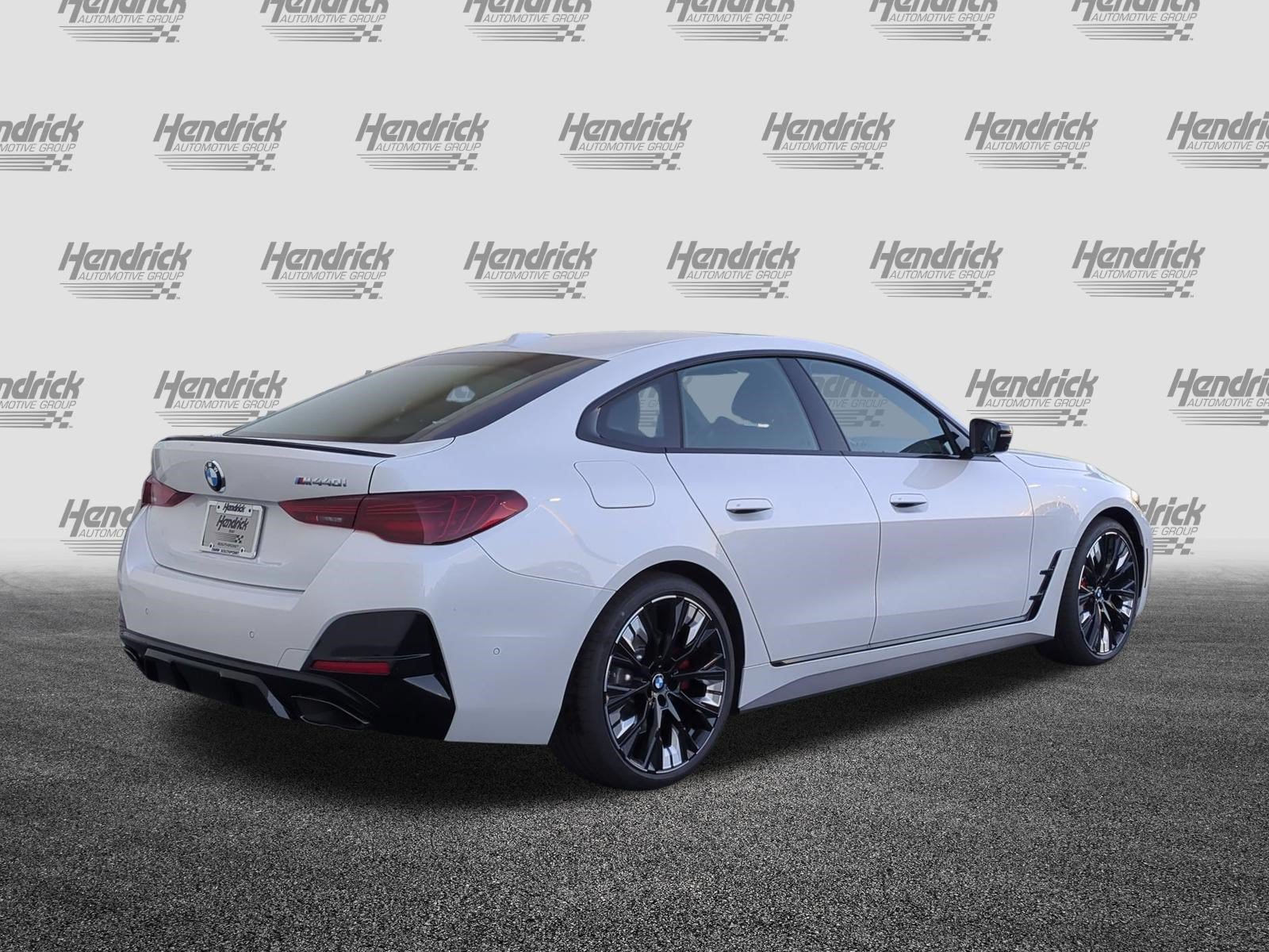 New 2026 BMW M440i w/ Premium Package RWD image 10