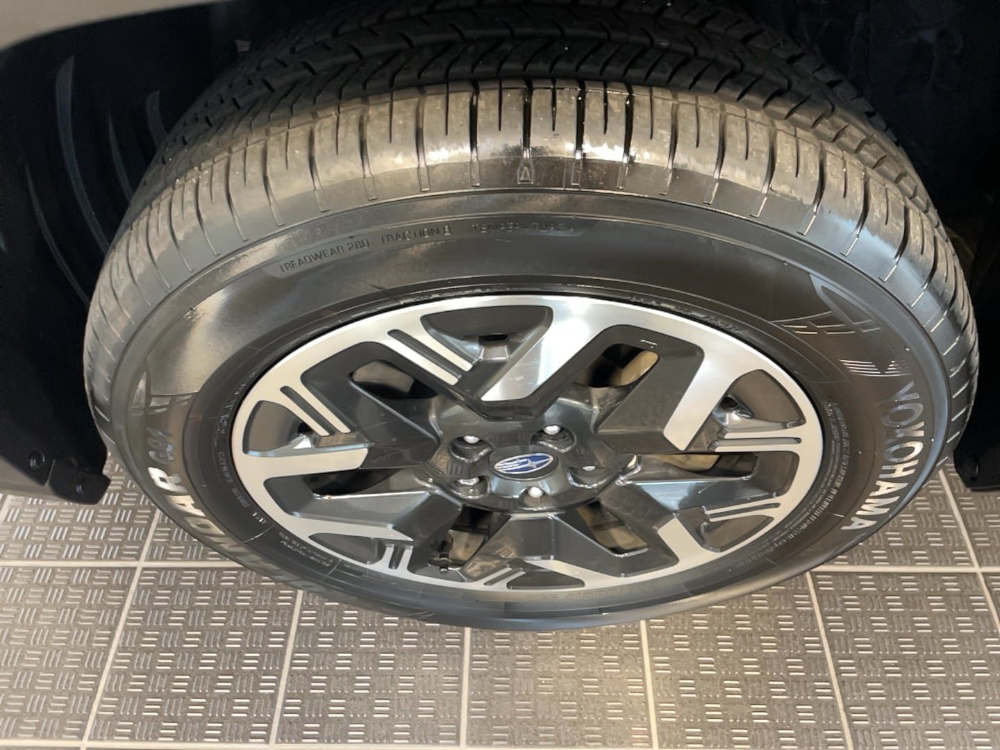 Used 2025 Subaru Forester Premium AWD/4WD image 5