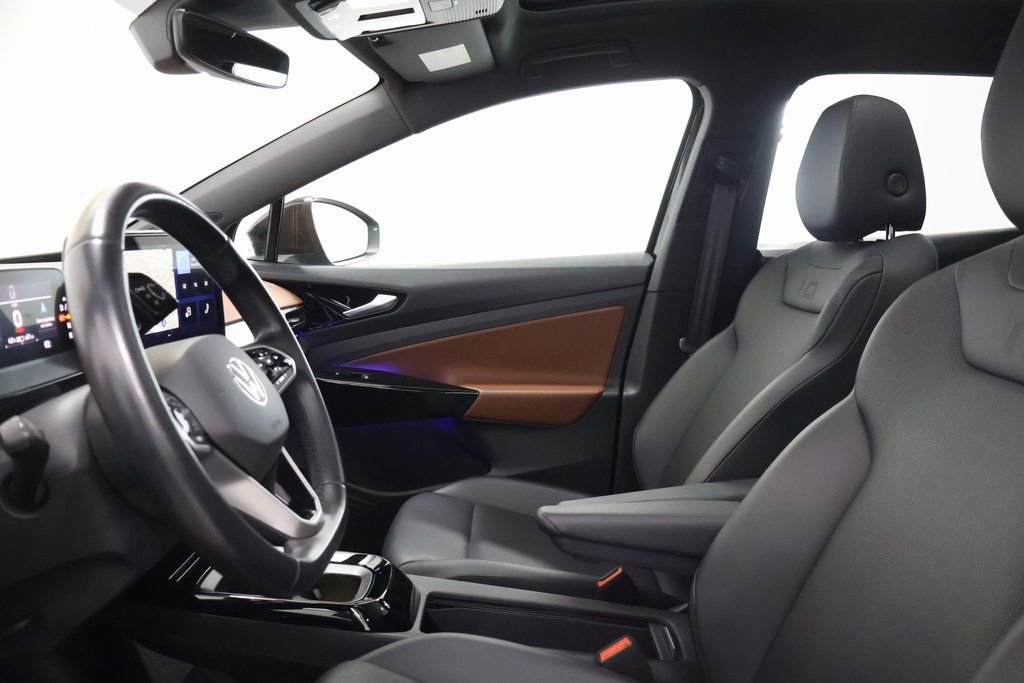 Used 2021 Volkswagen ID.4 Pro S w/ Gradient Package image 13