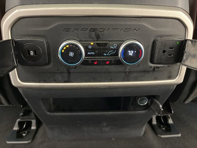 Used 2024 Ford Expedition Limited image 46