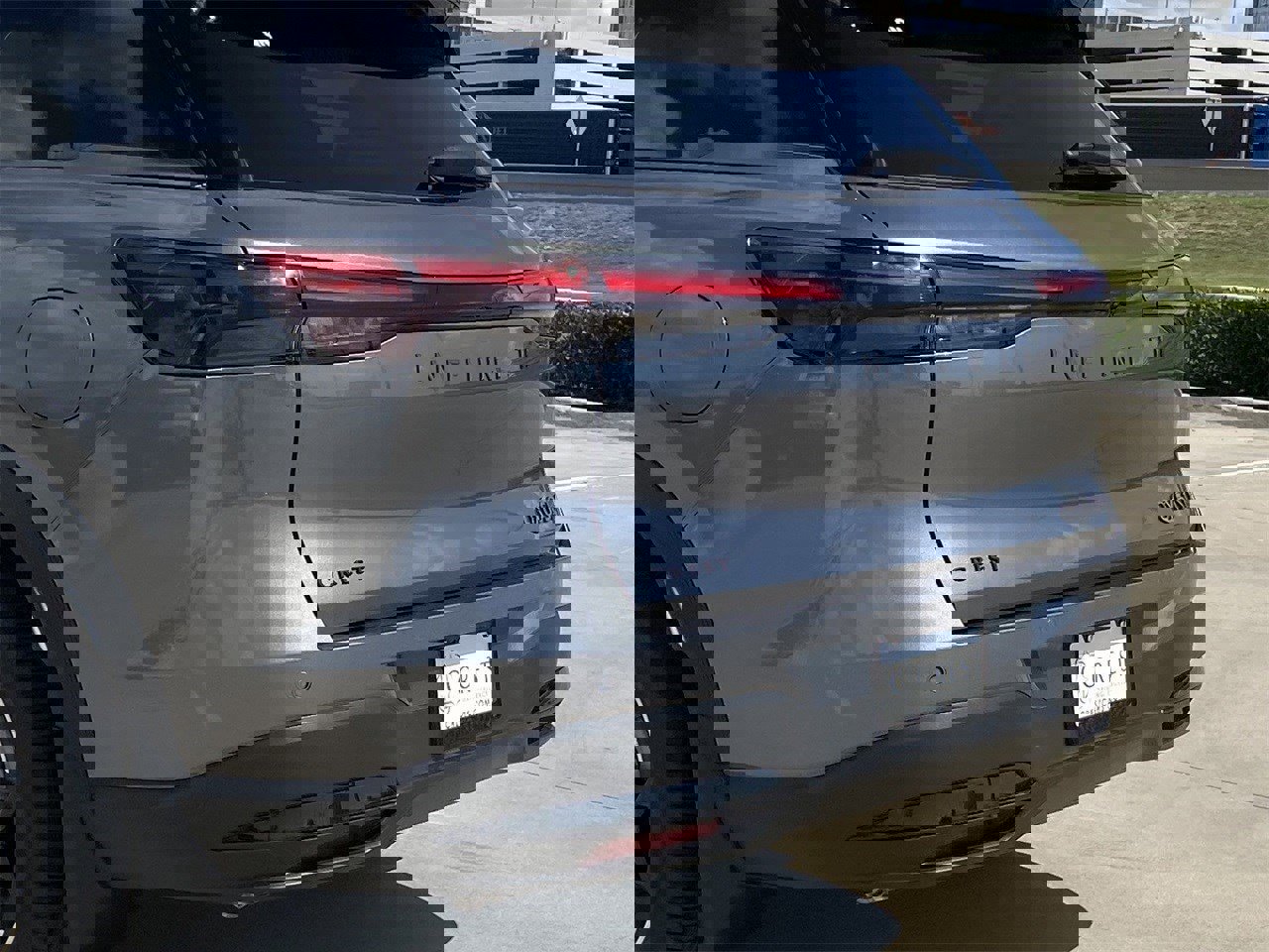 New 2026 INFINITI QX60 Sport w/ Dark Cargo Package image 8