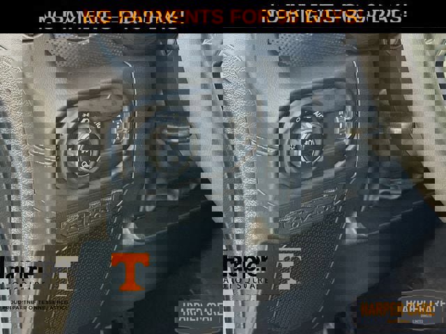 New 2026 Jeep Gladiator Mojave w/ Safety Group image 13