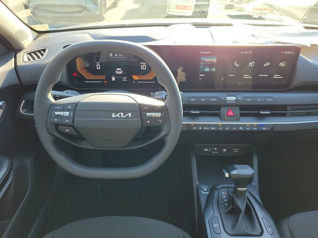 New 2026 Kia K4 LXS image 17