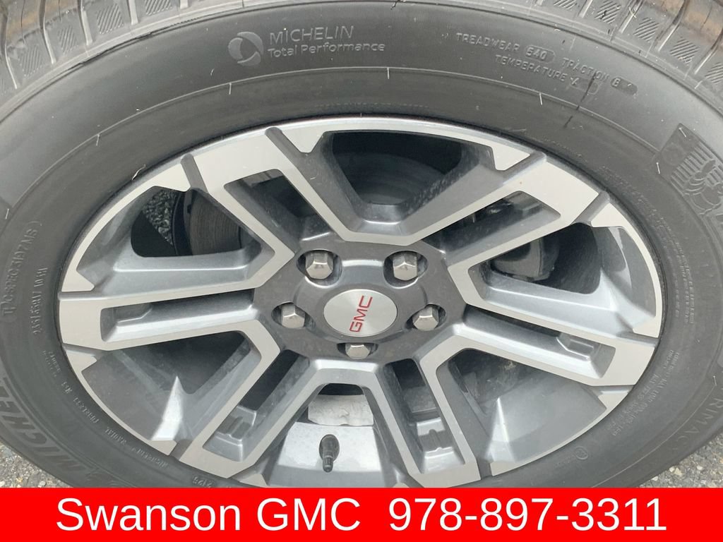 New 2027 GMC Terrain Elevation w/ LPO, Floor Liner Package AWD/4WD image 32
